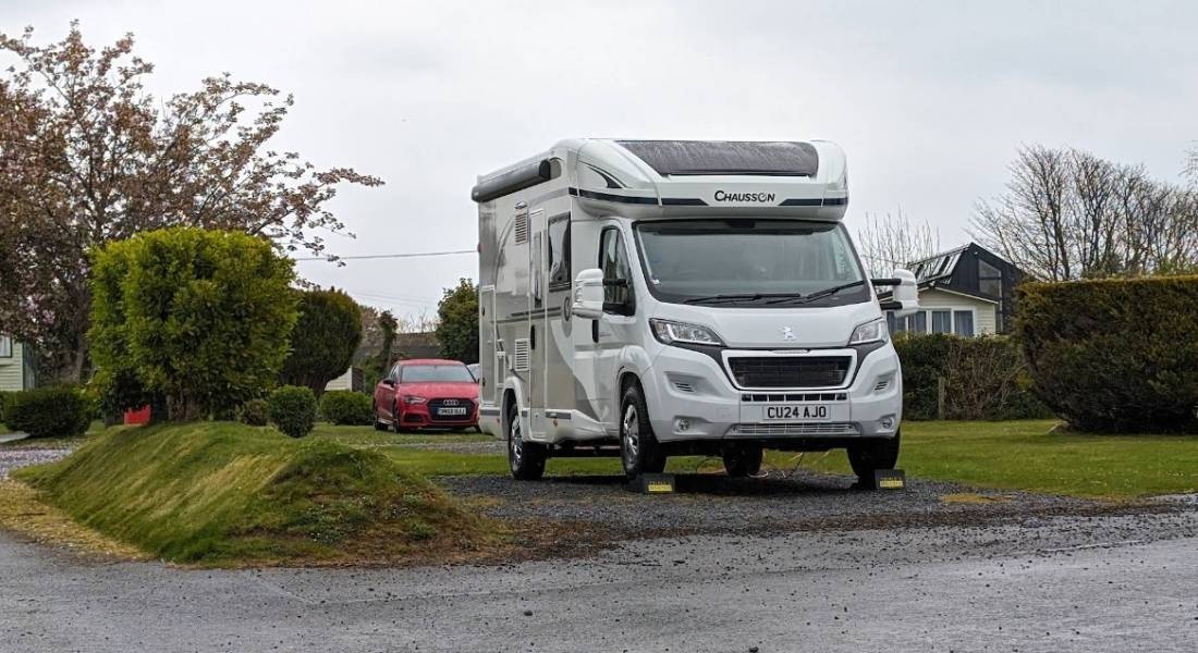 Well Park Caravans — Cámping in  New Hedges / Tenby / Pembrokeshire/ Wales