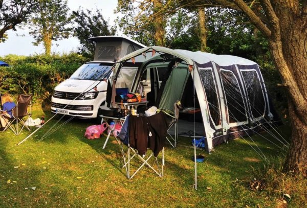 Acorn Camping & Carava Site — Photo 3