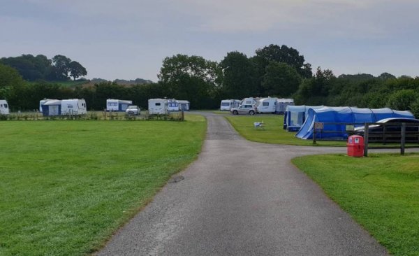 Woodhouse Farm Holiday Park — Photo 3