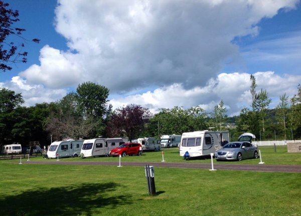 Torvean Caravan Park — Photo 2