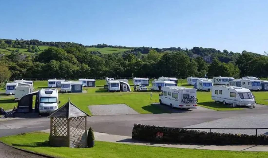 Riverside Caravan Park — Campingplats in Pateley Bridge / England