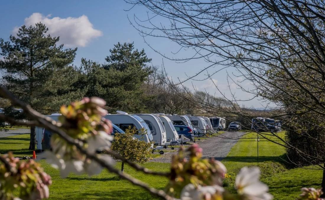 Beaconsfield Holiday Park — Camping in Hadnall/Shrewsbury (Shropsh.) / England