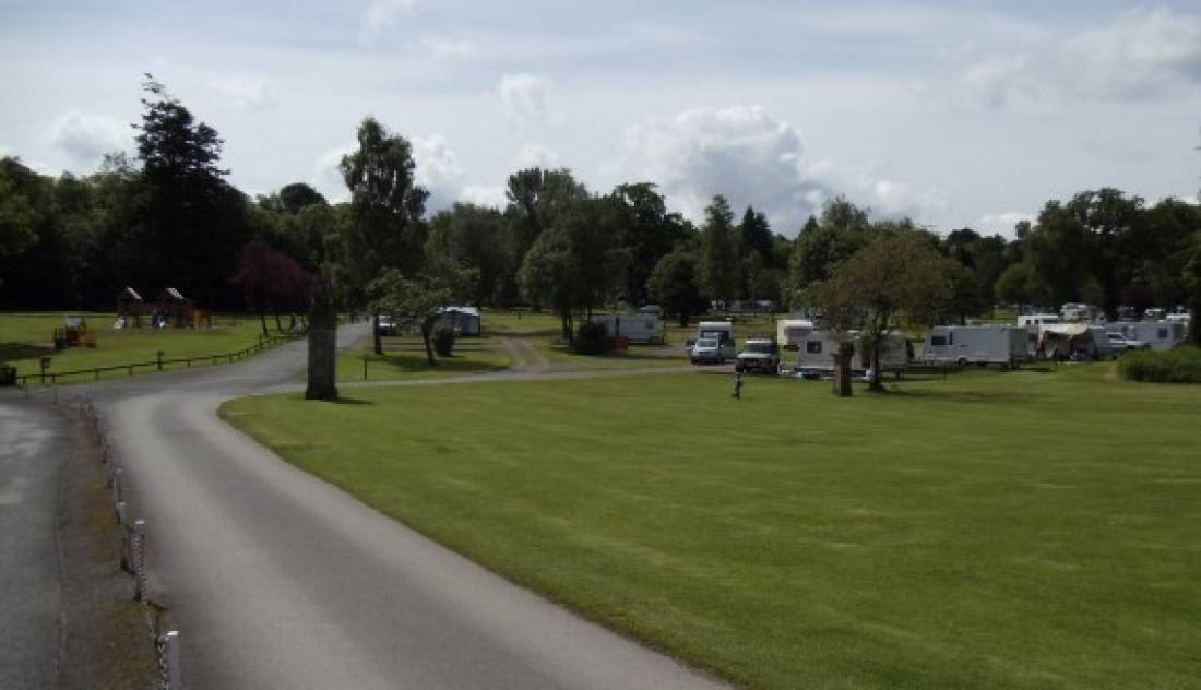Hoddom Castle Caravan Park — Camping in Ecclefechan/Lockerbie / Scotland