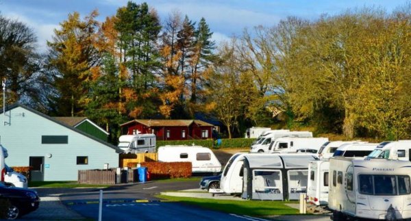 Knaresborough Club Campingplatz — Foto 3