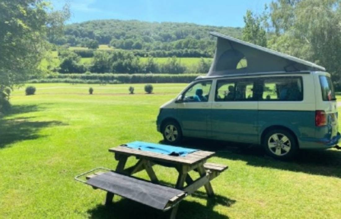 Pencelli Castle Caravan & Camping Park — Sítio de acampamento in Pencelli/Brecon / Wales
