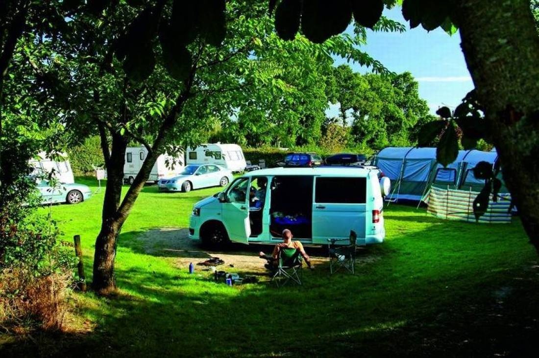 Twelve Oaks Holiday Park — Camping in Newton Abbot / Devon