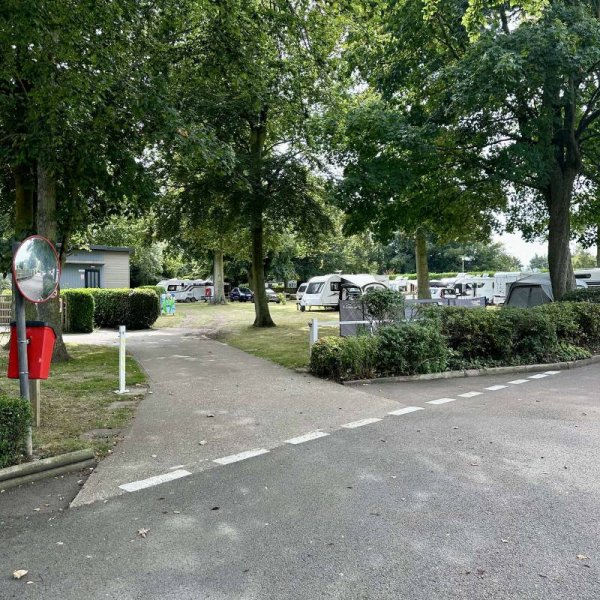 Quex Holiday Park & Campsite — Photo 4