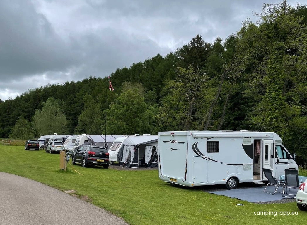 Pont Kemys Caravan and Camping Park — Camping in 