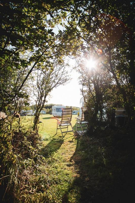 Parc Carafannau a Gwersyllfa Bodowyr — Campingplass in Bodedern/Anglesey / Wales