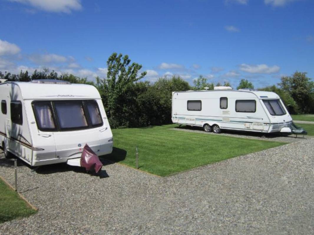 Fron Caravan Park — Camping in Brynsiencyn/Anglesey / Wales