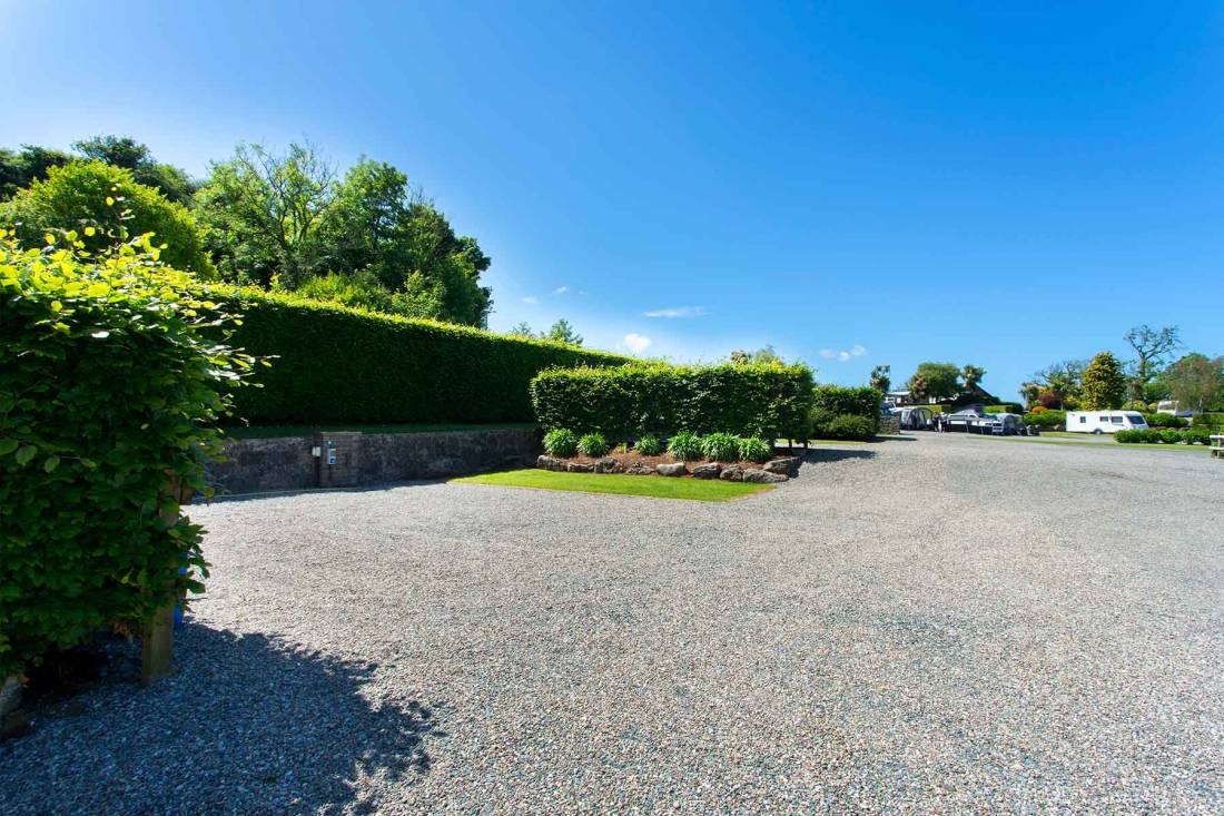 Home Farm Caravan Park — Campingplass in Marianglas