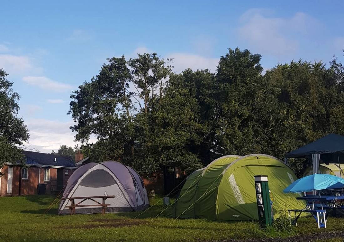 Share Discovery Village — Sítio de acampamento in Lisnaskea
