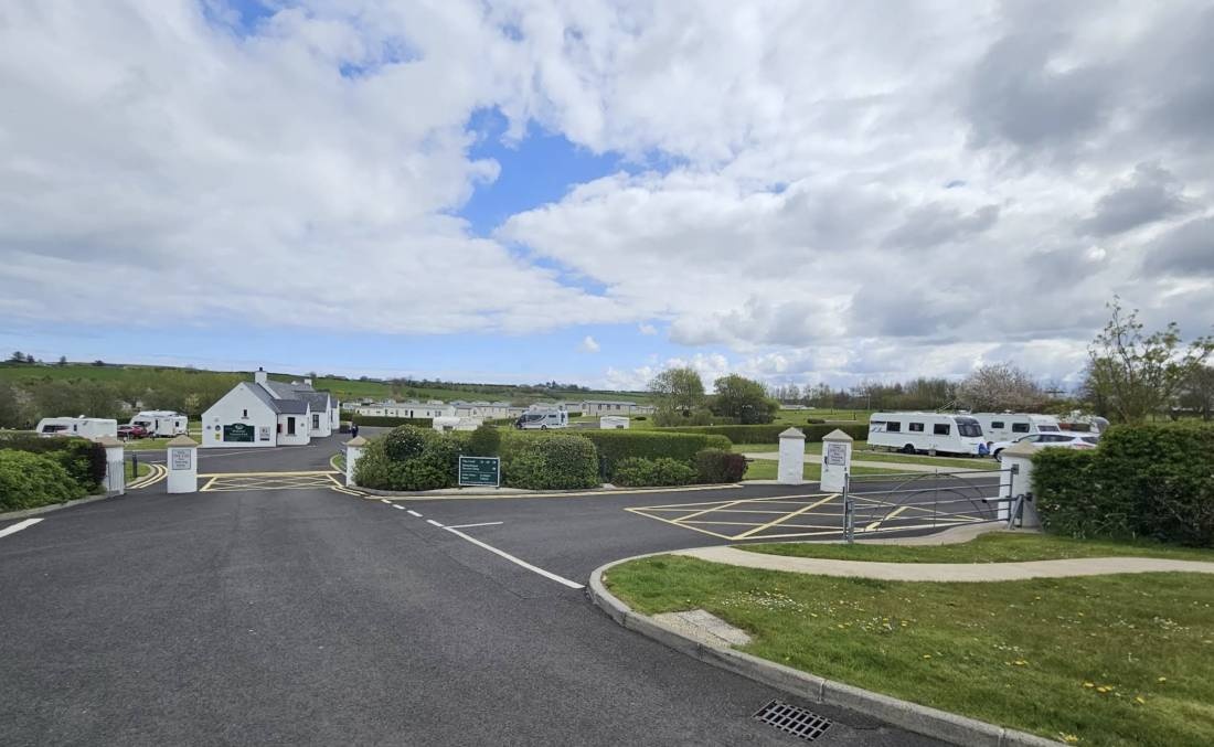 Ballyness Caravan Park — Місце для кемпінгу in Bushmills / Northern Ireland