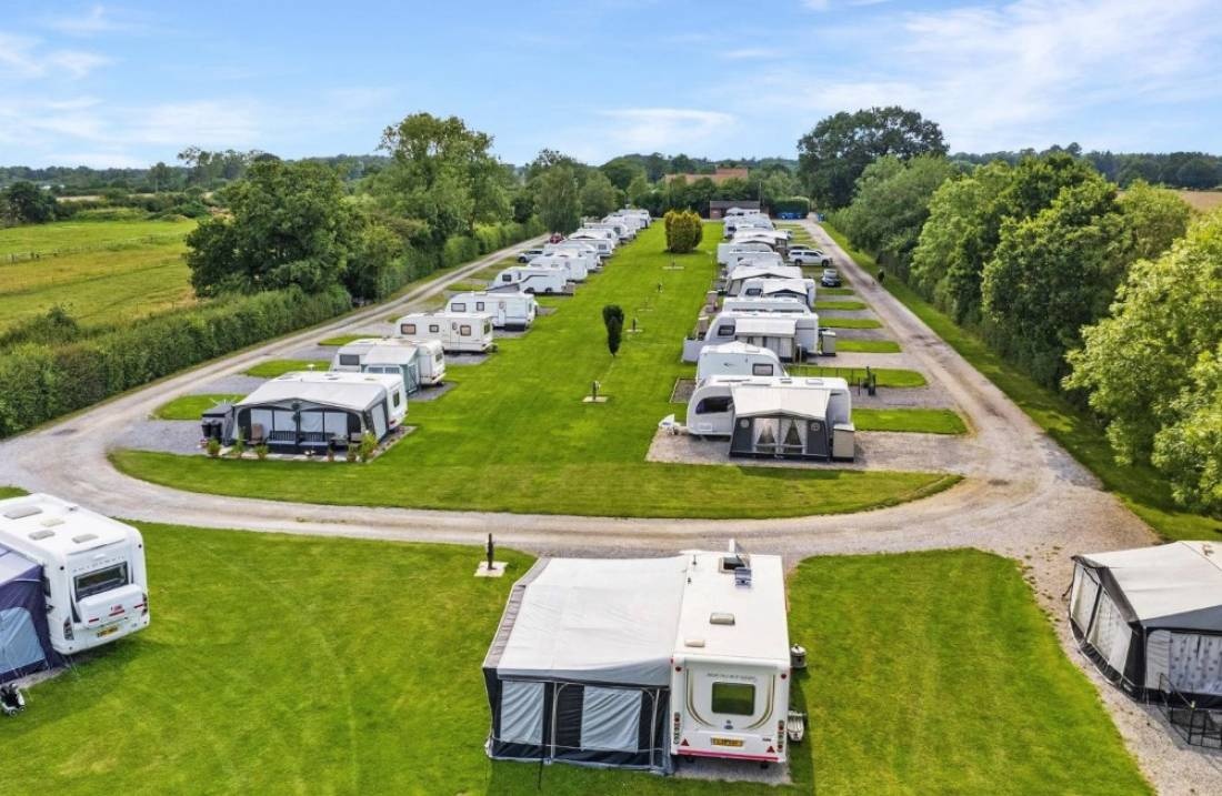 Willow Caravan Park — Camping Site in Wigginton/York