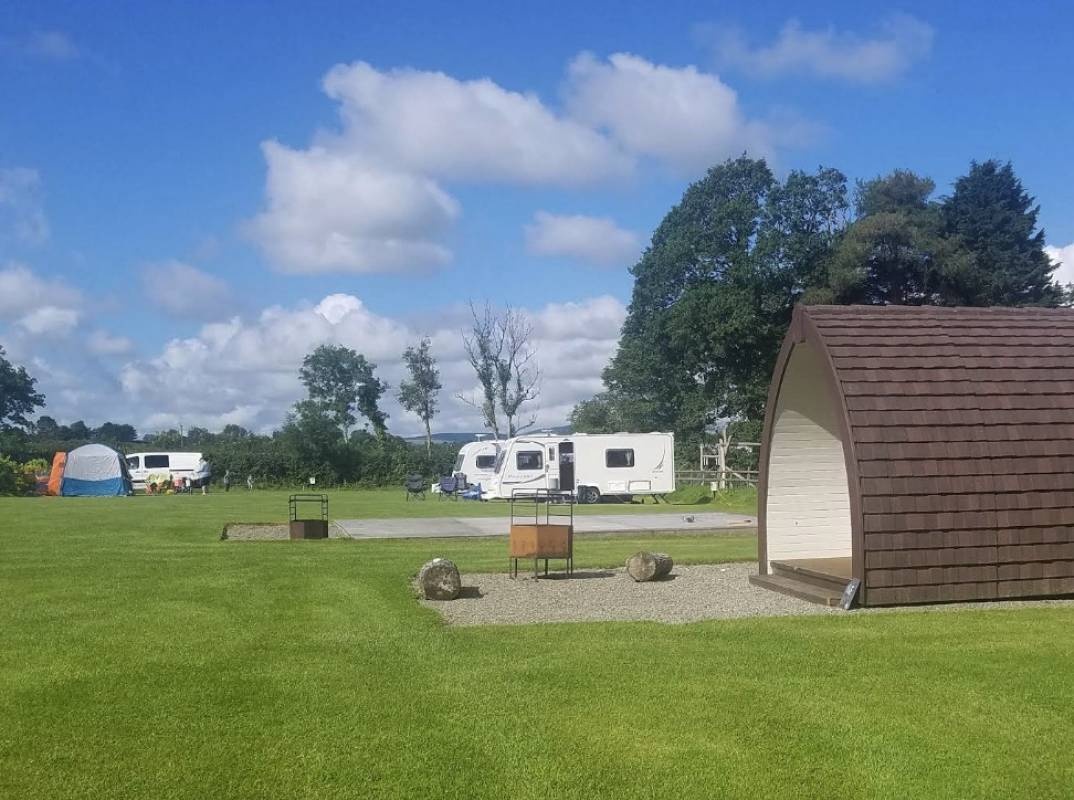Dolbryn Caravan & Campsite — Kamp yeri in Newcastle Emlyn