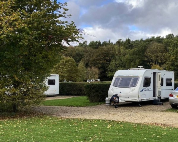 Deer's Glade Caravan and Camping Park — Photo 2