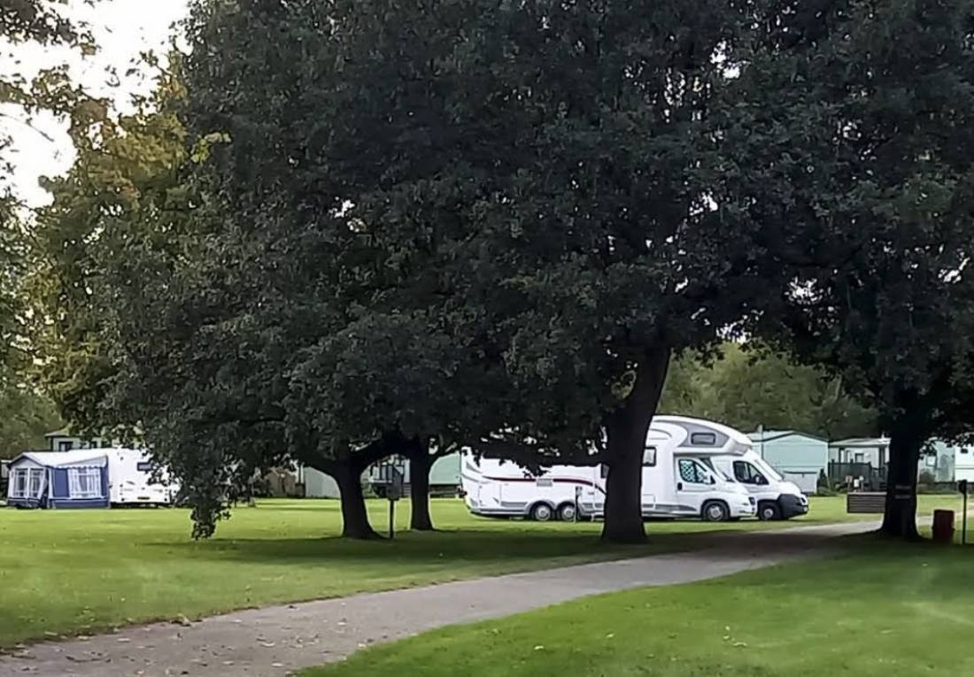 Island Meadow — Kemping in Henley-in-Arden