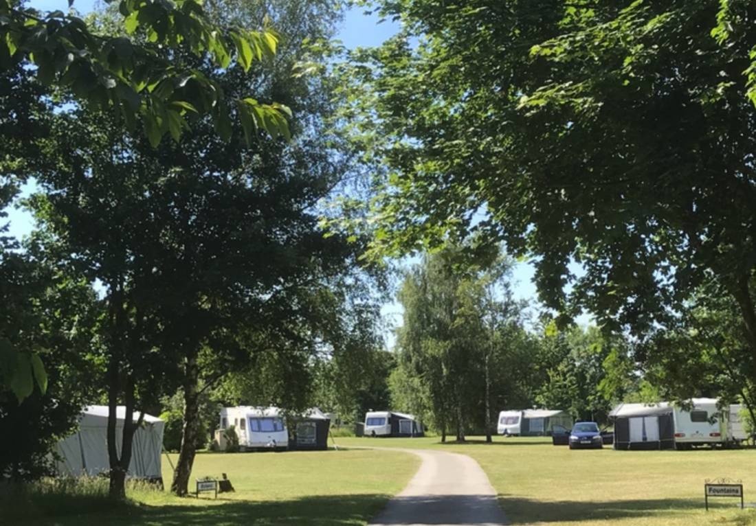 The Alders — Campingplads in Alne