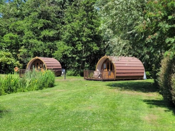 Run Cottage Touring Park — Photo 2