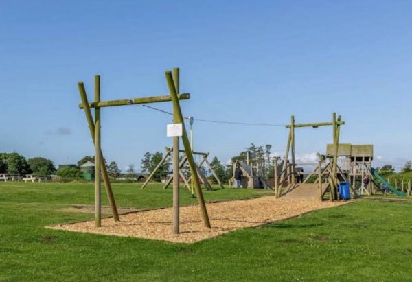 Waren Mill Caravan and Camping Nature trail — Photo 2