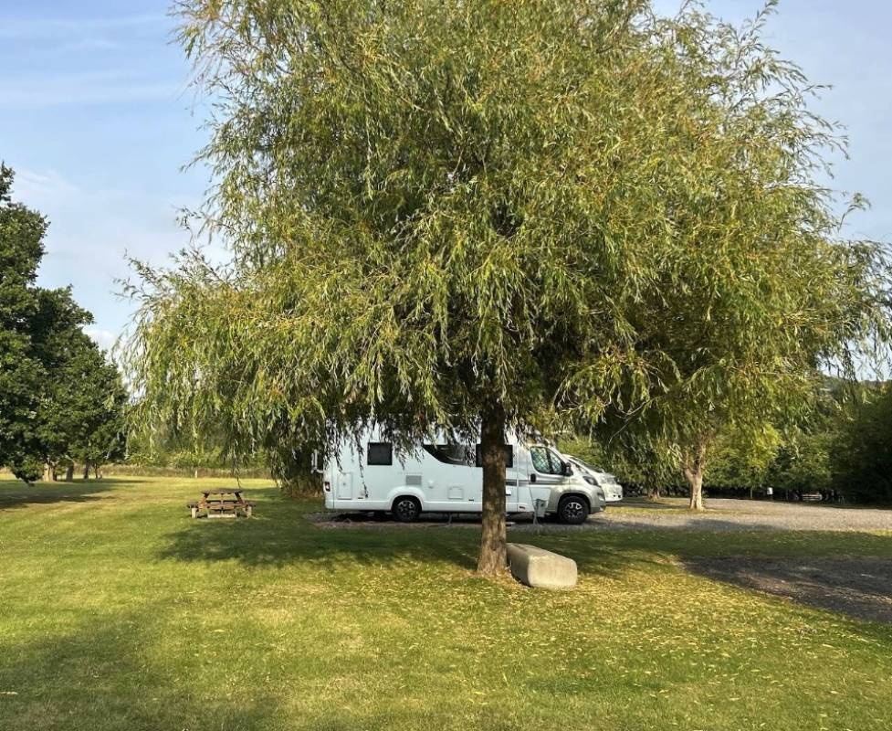 Apple Acres Caravan & Camping Farm — Camping Site in Southborough