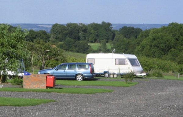 Apple Acres Caravan & Camping Farm — Photo 3