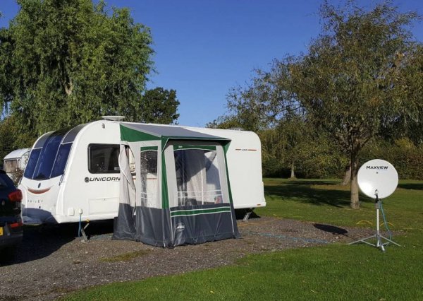 Apple Acres Caravan & Camping Farm — Photo 3