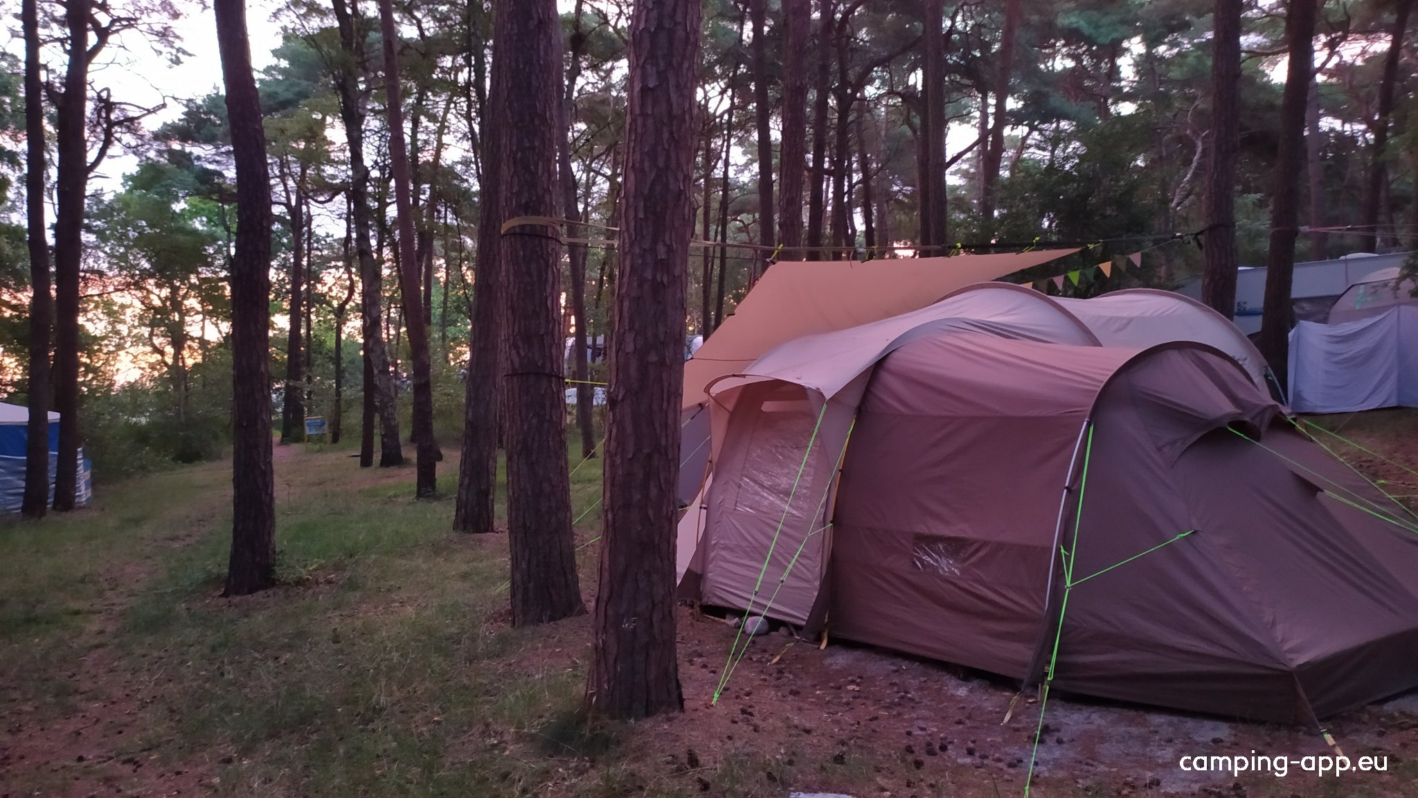 Camping Regenbogen Nonnevitz — Camping Site in Dranske