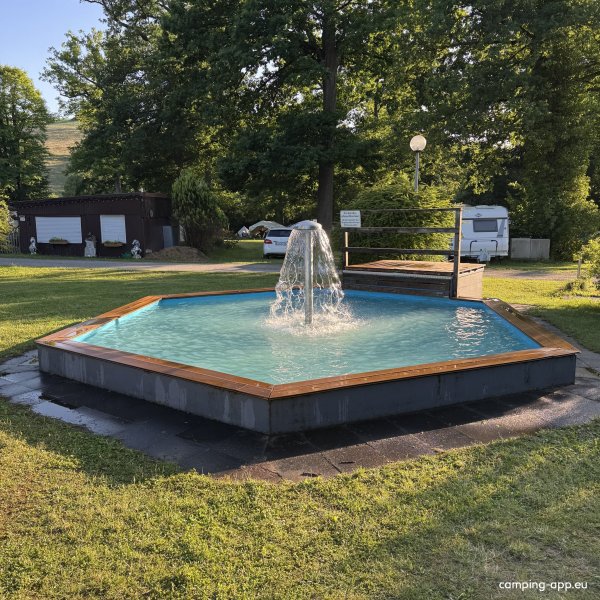 Camping im Eichenwald — Photo 5