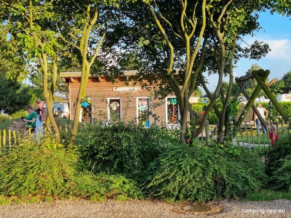 Camping Land an der Elbe Hamburg (Stover Strand) — Zdjęcie 4