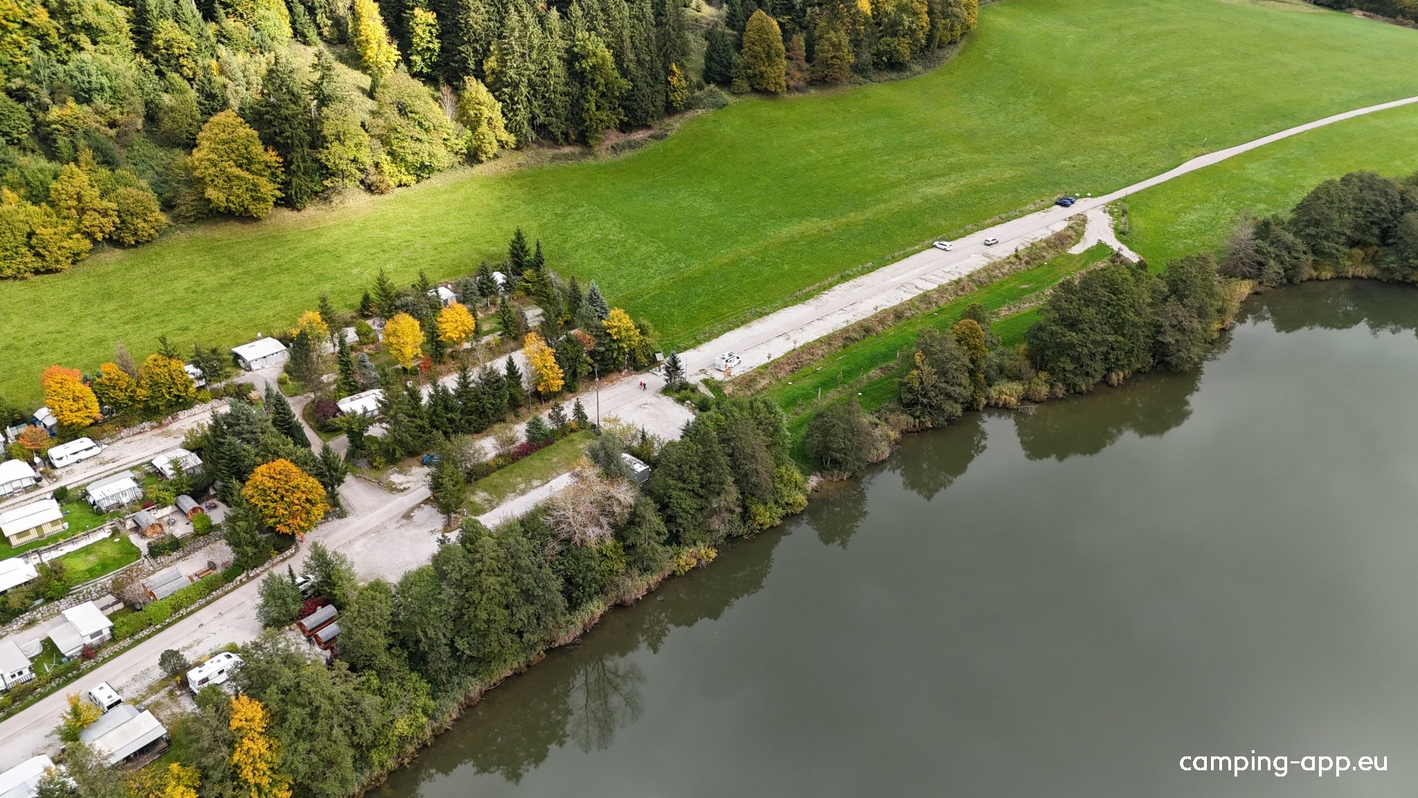 Campingplatz Demmelhof — Campingplass in Wackersberg / Bayern