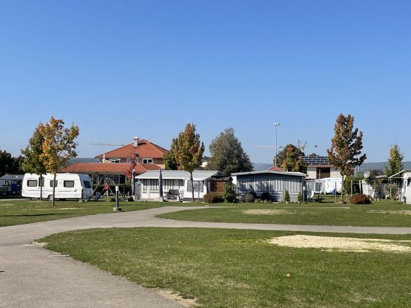 Camping- und Ferienpark Orsingen — Photo 3