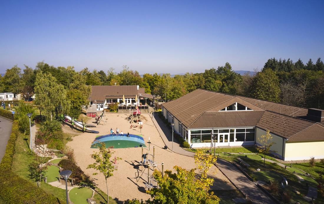 Landal Warsberg — Area da campeggio in Saarburg / Rheinland-Pfalz