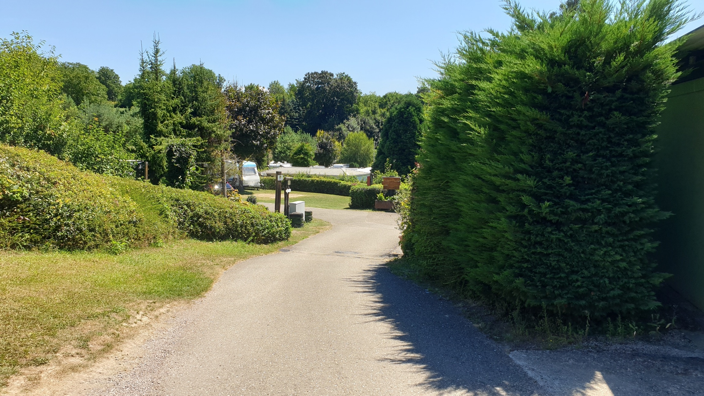 Terrassencampingplatz Herbolzheim — Campingplads in Herbolzheim / Baden-Württemberg