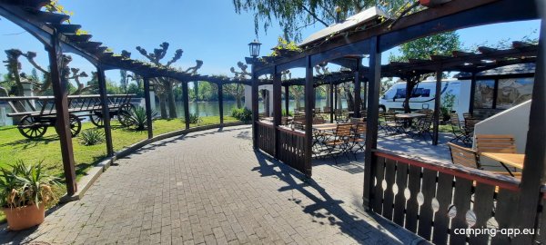 Campingplatz am Rhein — Fotoğraf 2