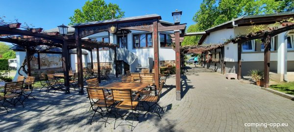 Campingplatz am Rhein — Fotoğraf 3