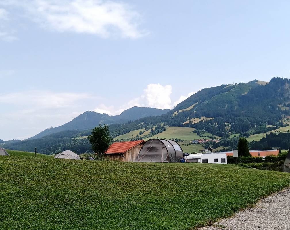 Camping Waldesruh — Campingplatz in Wertach