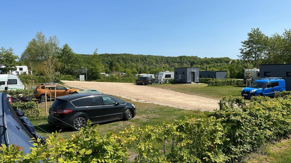 Eifel-Camp — Kamp yeri in Blankenheim/Freilingen / Nordrhein-Westfalen
