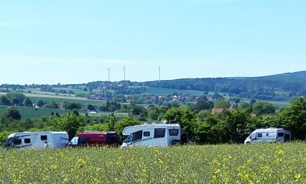 Camping am Waldbad — Camping in Hameln/Halvestorf / Niedersachsen