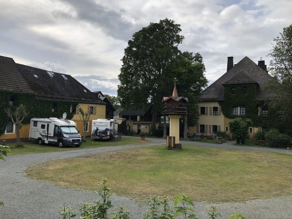 Schloss Issigau — 露营地 in Issigau / Bayern