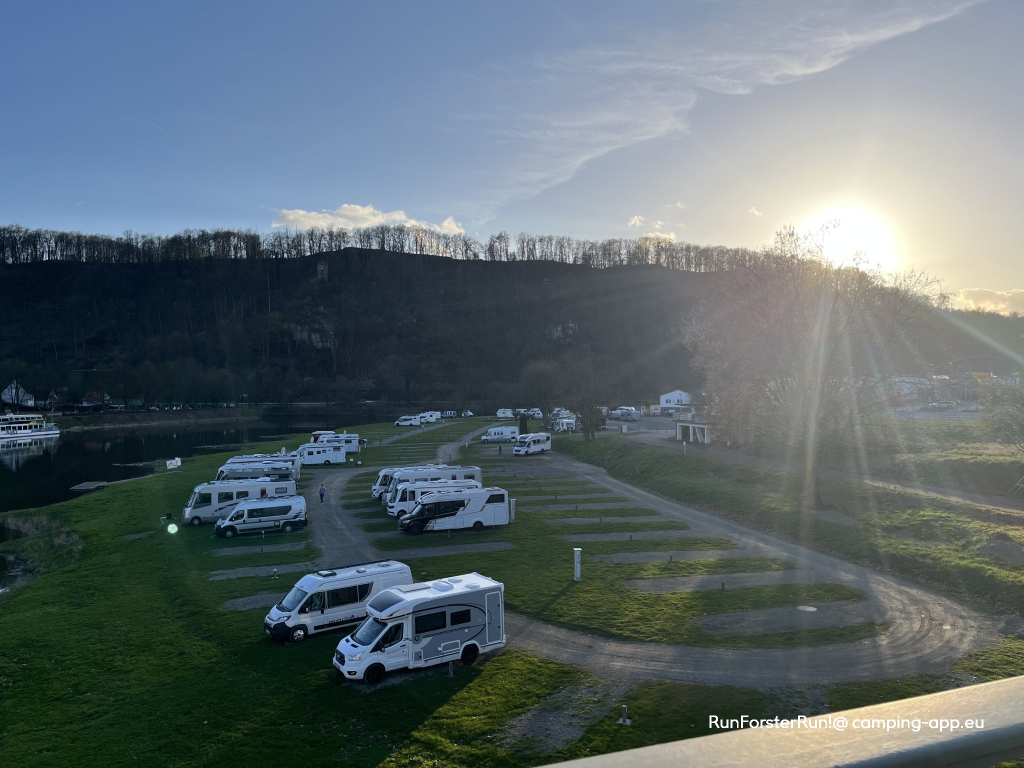 Camping Bad Karlshafen — Місце для кемпінгу in Bad Karlshafen / Hessen