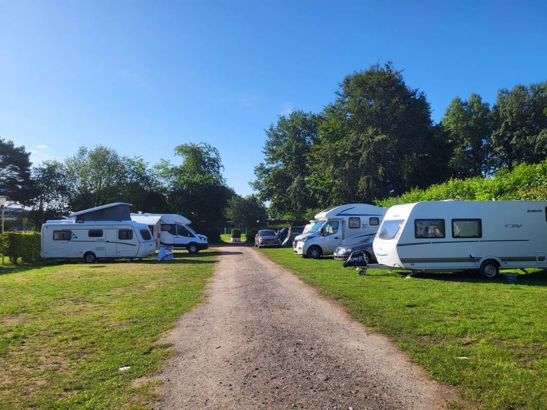Familien-Campingplatz Padenstedt — Sítio de acampamento in Padenstedt