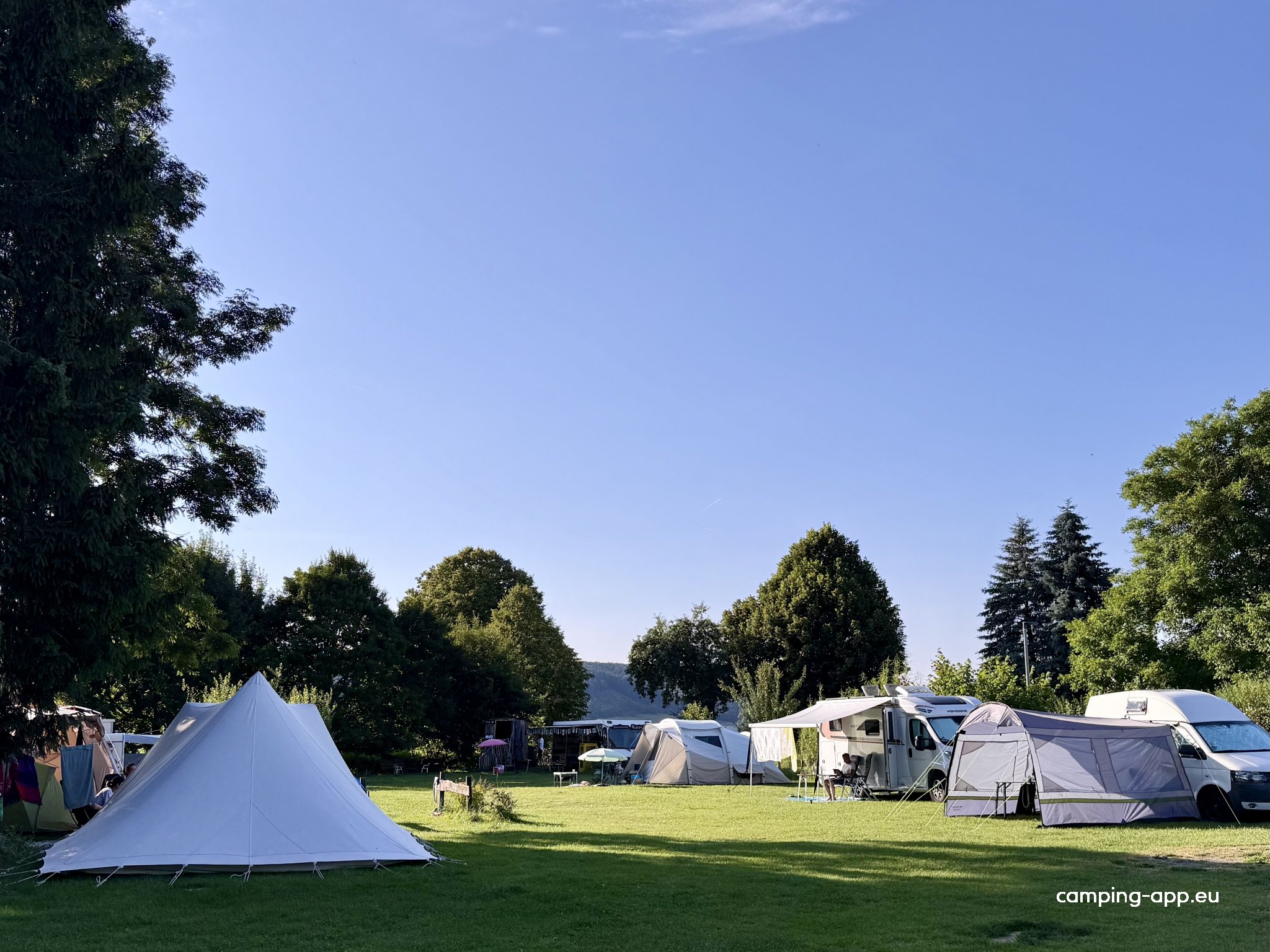 Campingplatz Altenburschla — Foto 3