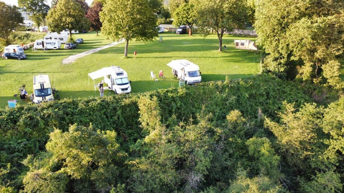 Campingplatz Burg Lahneck — Kamp yeri in Lahnstein
