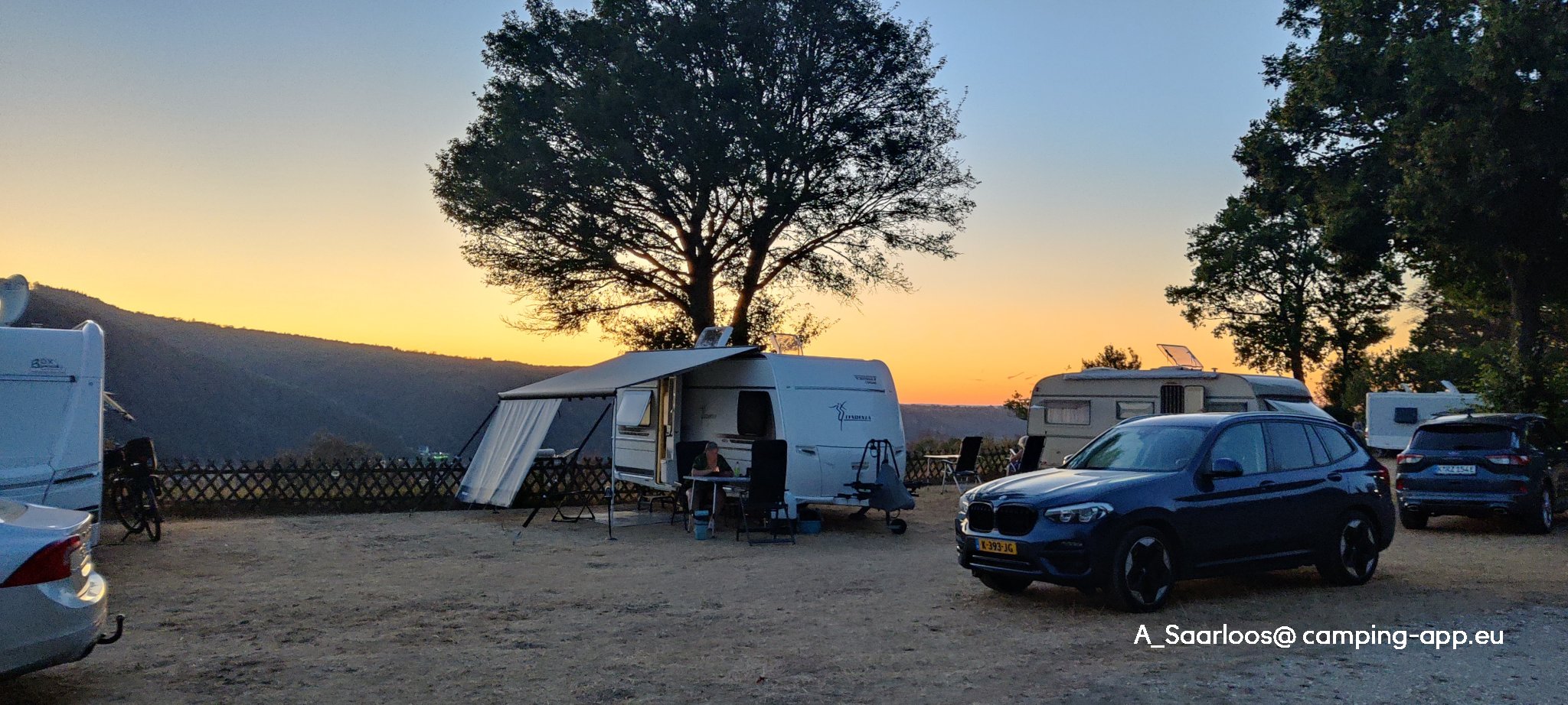 Campingplatz Burg Lahneck — Fotoğraf 2