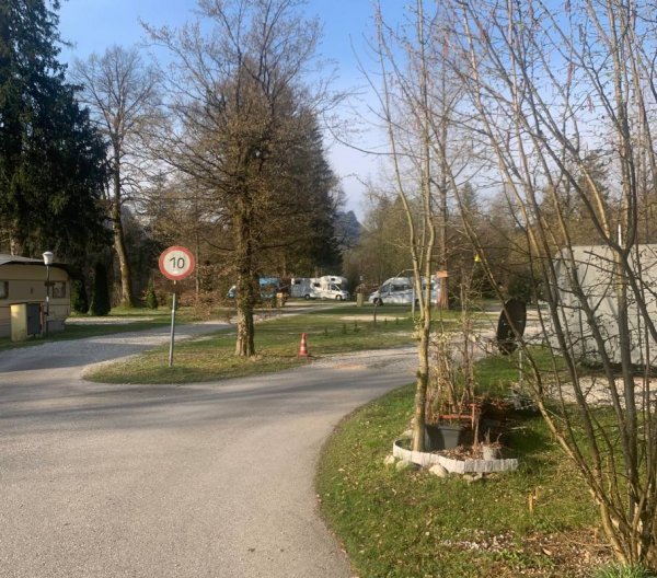 Campingplatz Staufeneck — Photo 3