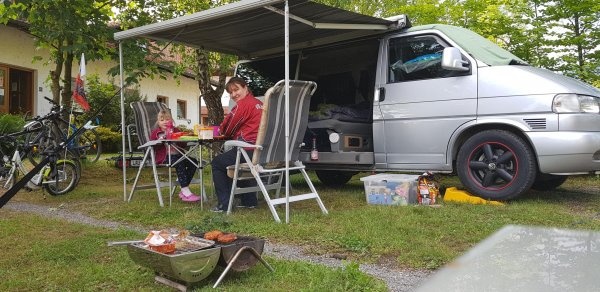 Campingland Bernrieder Winkel — Sítio de acampamento in Bernried / Bayern