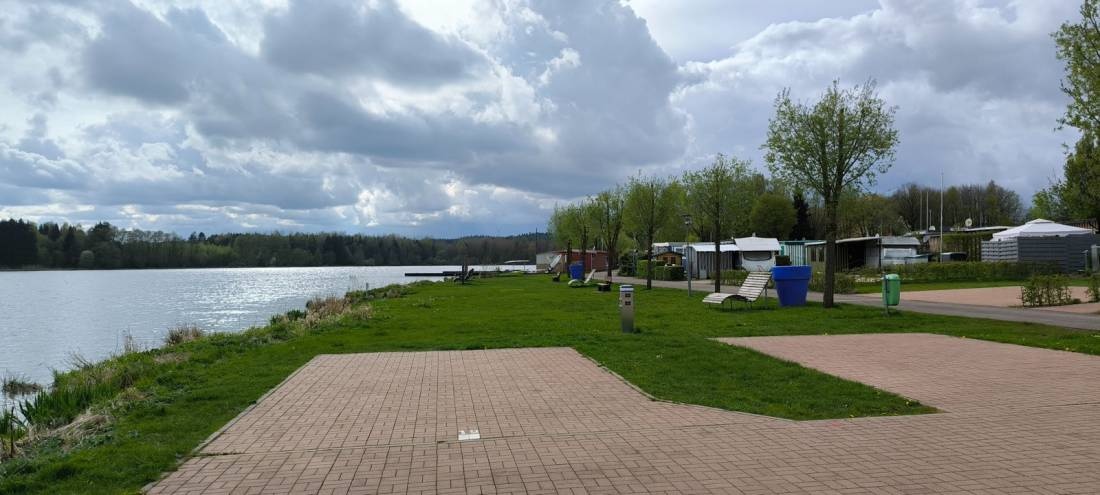 Nieder-Mooser See — Camping Site in Freiensteinau/Nieder-Moos 