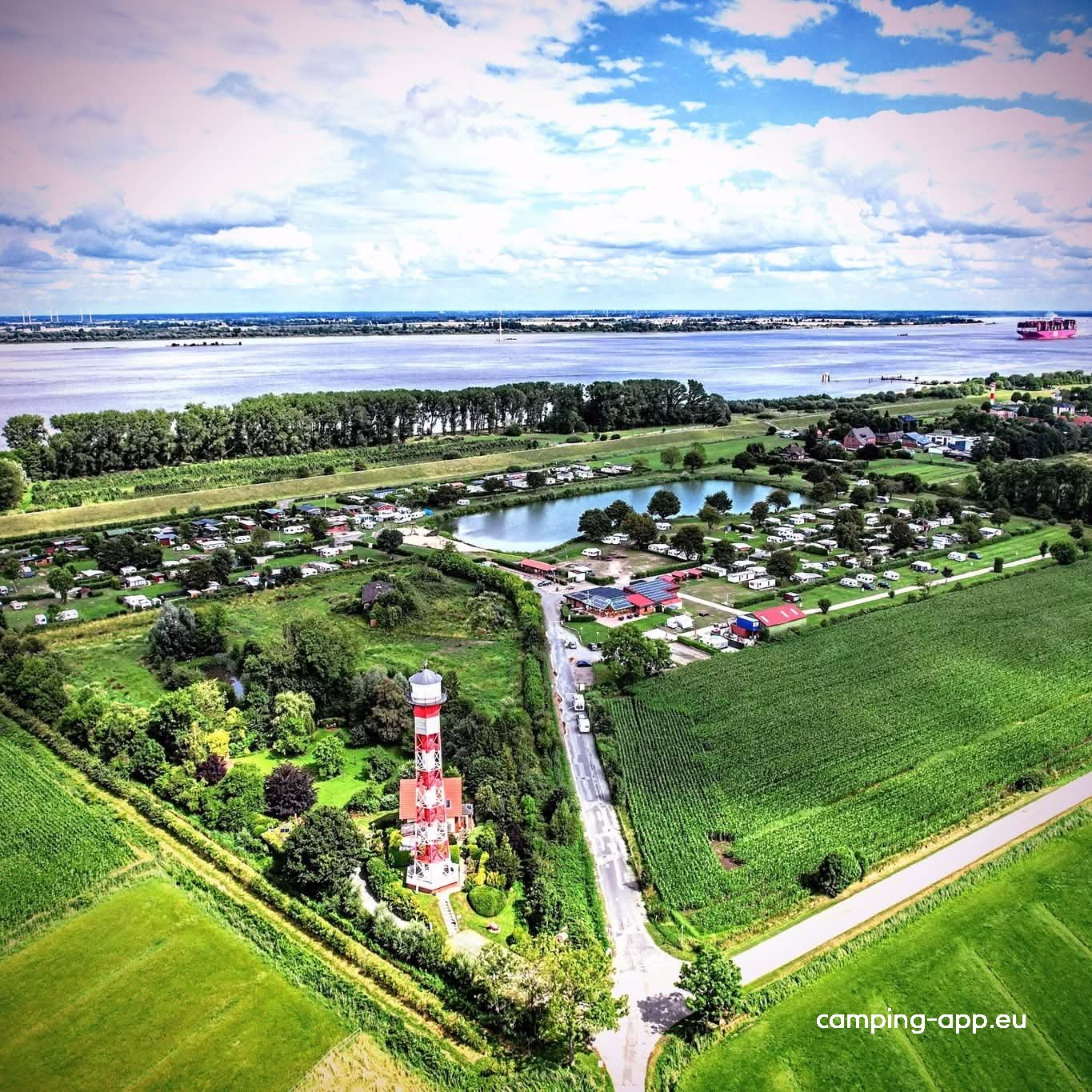 Camping am Leuchtturm — Campingplass in Drochtersen