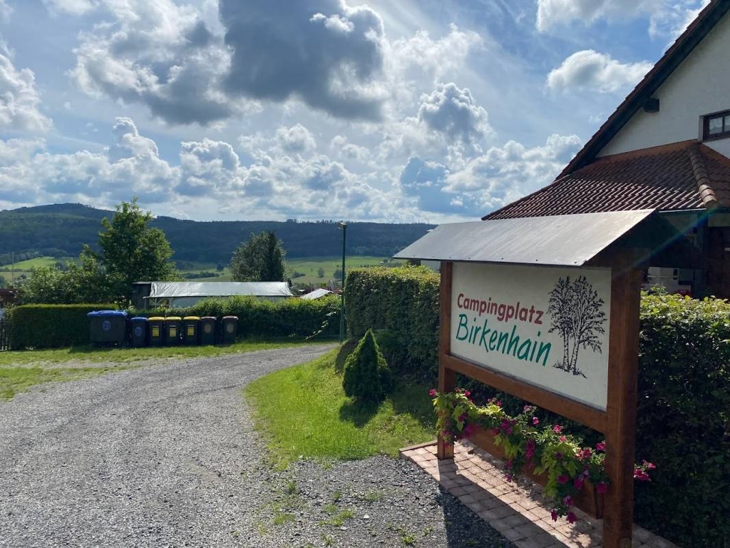 Campingplatz Birkenhain — Sítio de acampamento in Heubach 